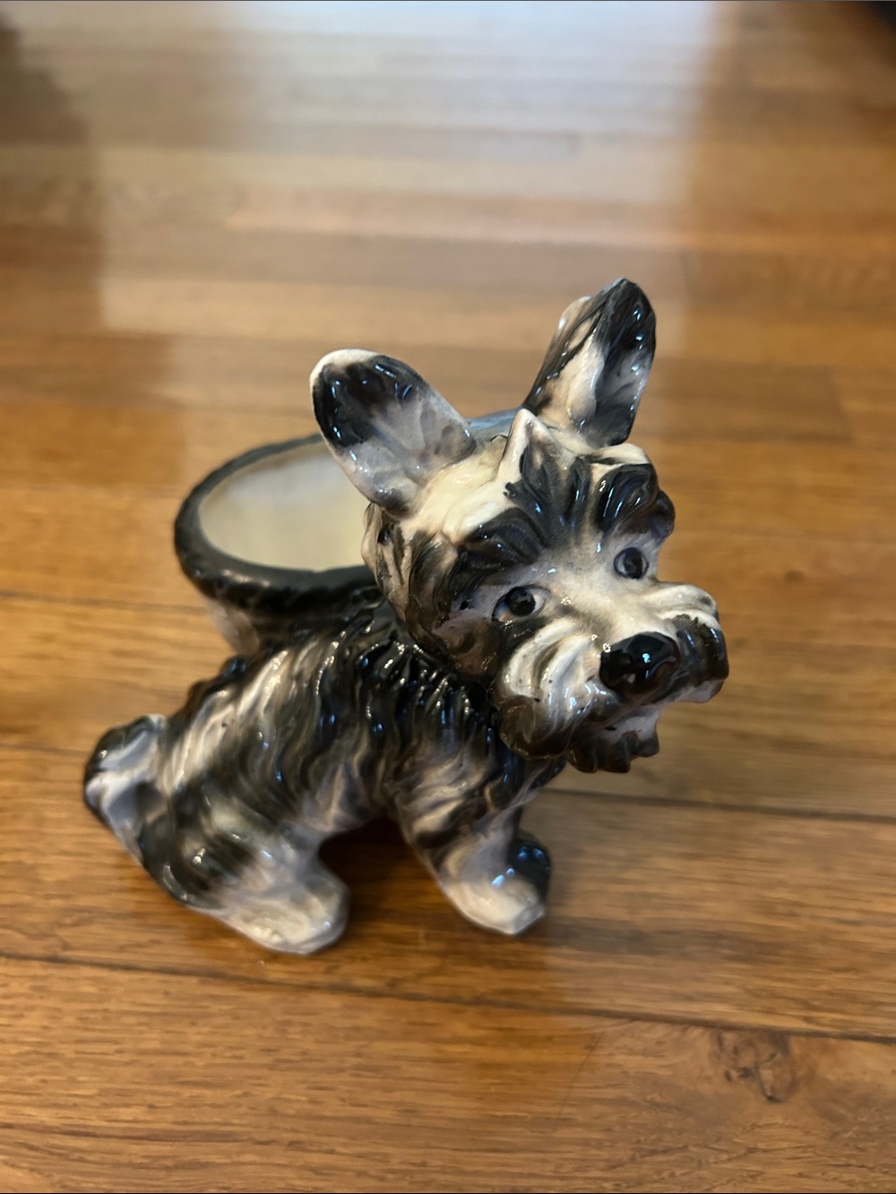 VTG Ceramic Black & White Scottish Terrier Figurine Planter